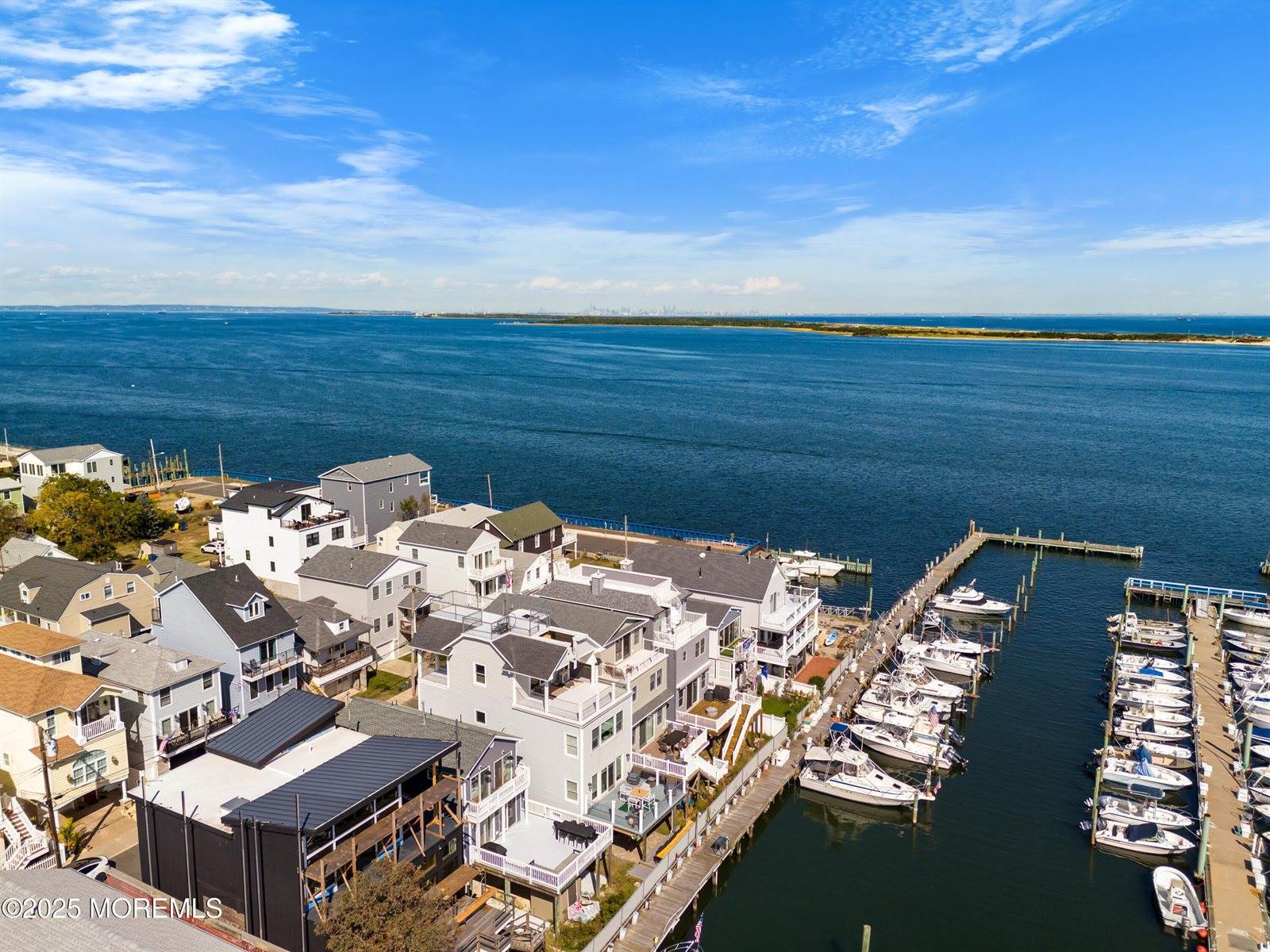 11 Seadrift Avenue, Highlands, NJ 07732