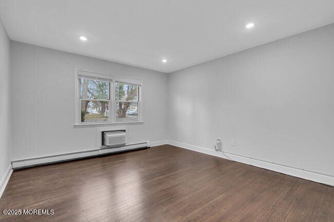 96 East Avenue, Atlantic Highlands, NJ 07716