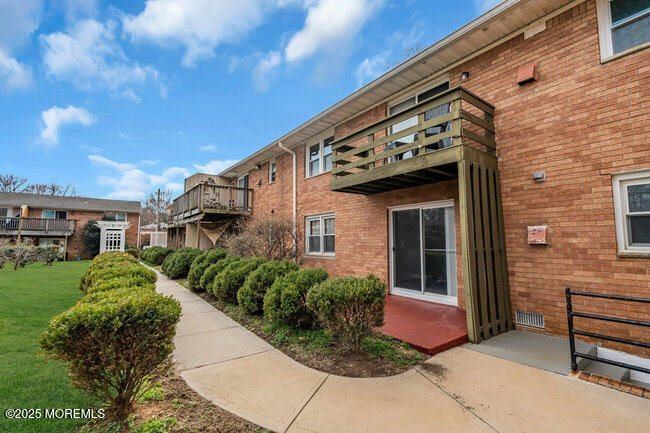 96 East Avenue, Atlantic Highlands, NJ 07716