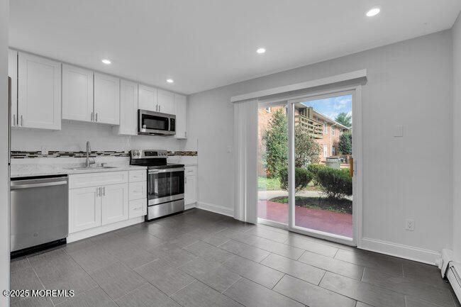 96 East Avenue, Atlantic Highlands, NJ 07716