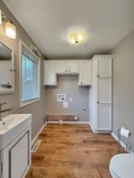 Listing Photo 14