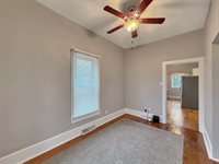 Listing Photo 17