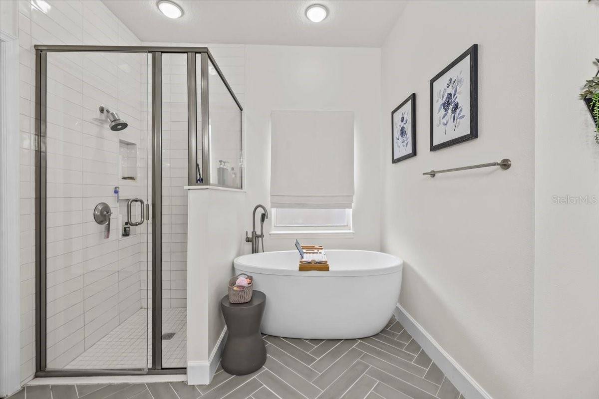 11139 Bridgecreek Drive, Riverview, FL 33569