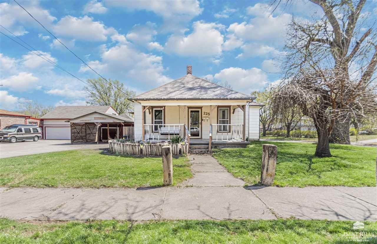 225 South Adams Street, Junction City, KS 66441