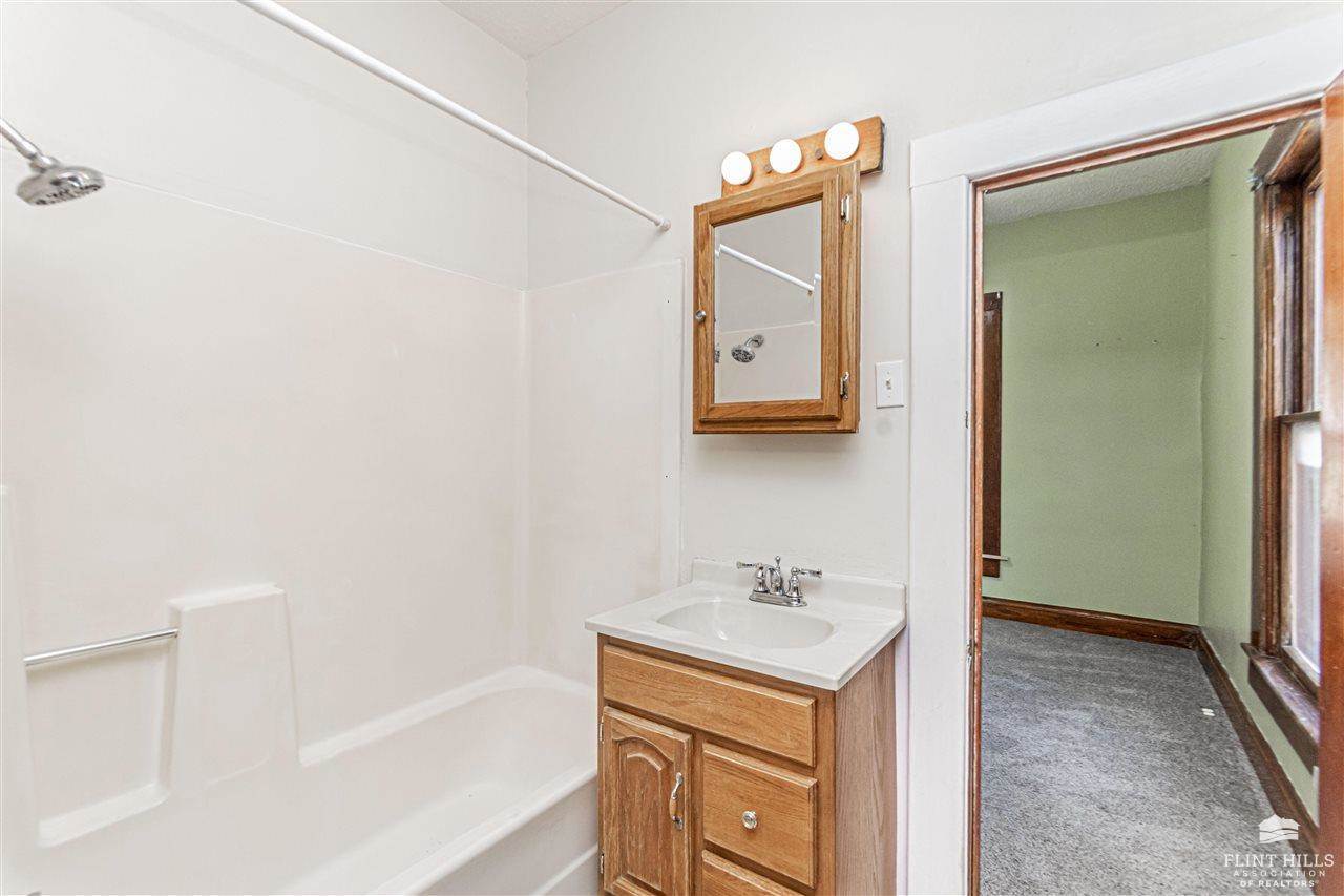 225 South Adams Street, Junction City, KS 66441