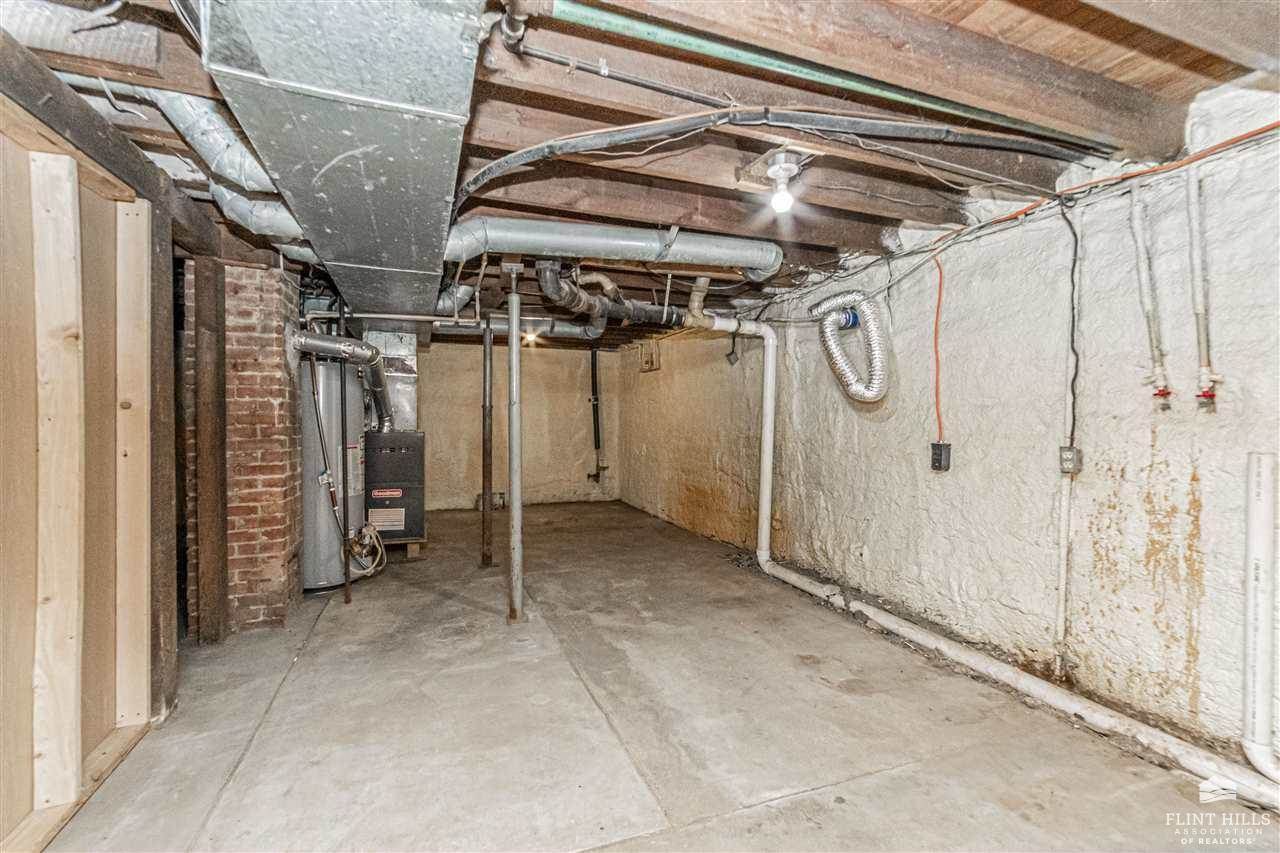 225 South Adams Street, Junction City, KS 66441