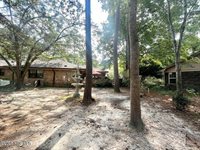Listing Photo 14