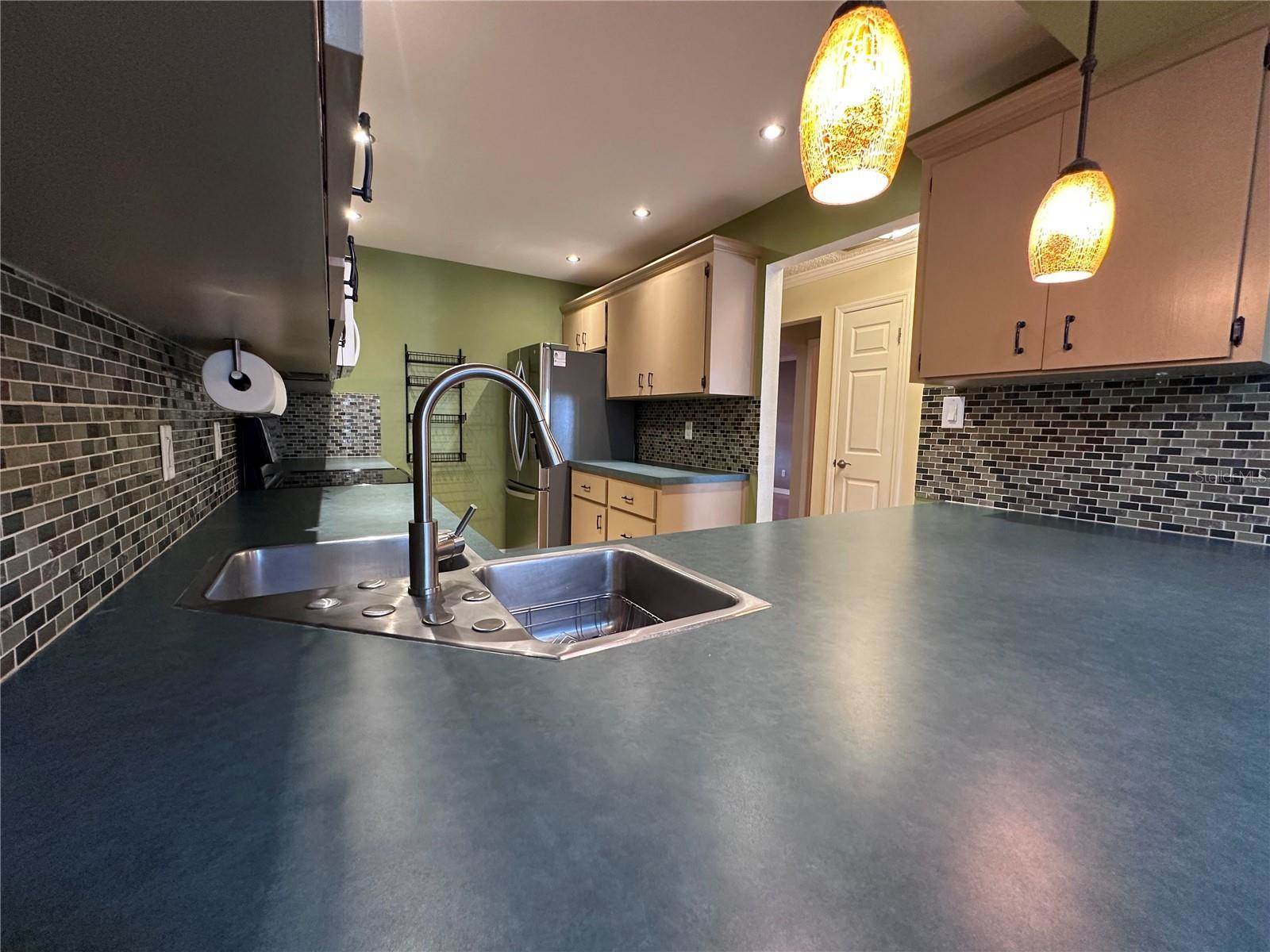 6408 Bonnie Bay Circle North, Pinellas Park, FL 33781