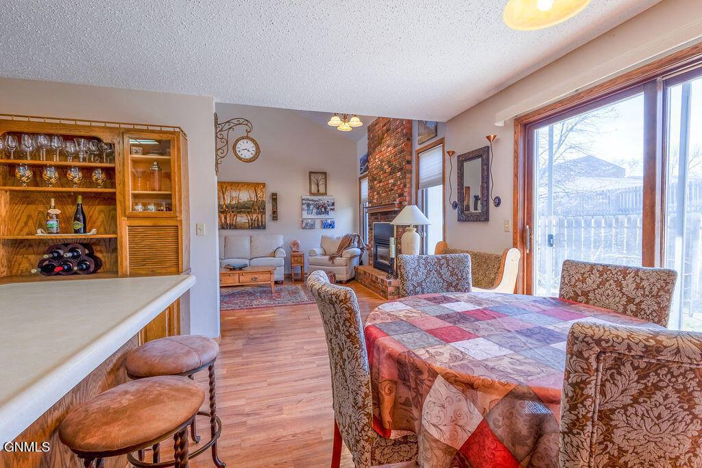 1117 7th Avenue East, Williston, ND 58801
