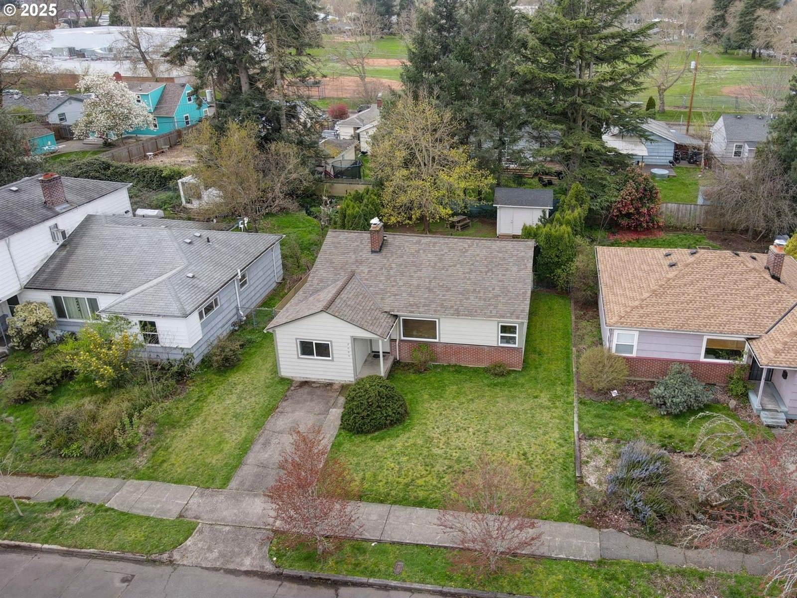 2005 SE 88TH Ave, Portland, OR 97216