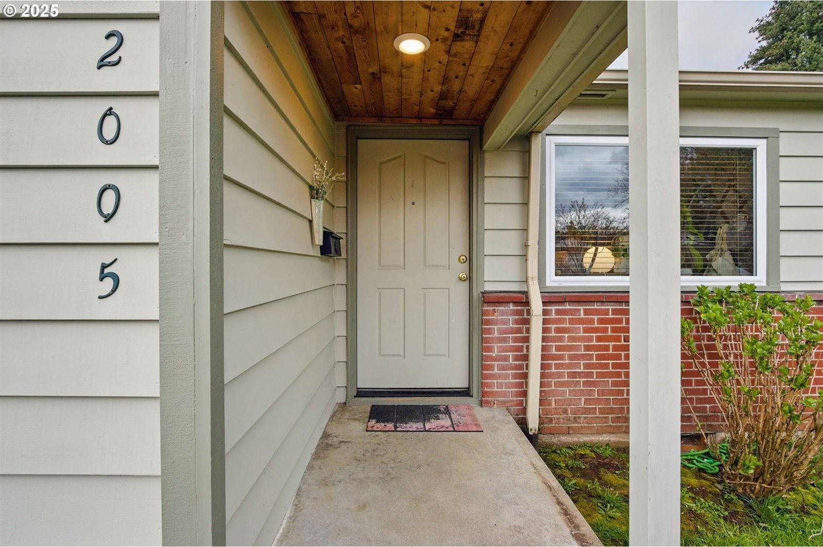 2005 SE 88TH Ave, Portland, OR 97216