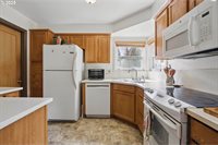 2005 SE 88TH Ave, Portland, OR 97216