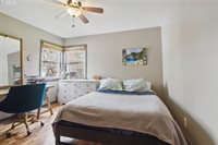 2005 SE 88TH Ave, Portland, OR 97216