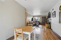 2005 SE 88TH Ave, Portland, OR 97216