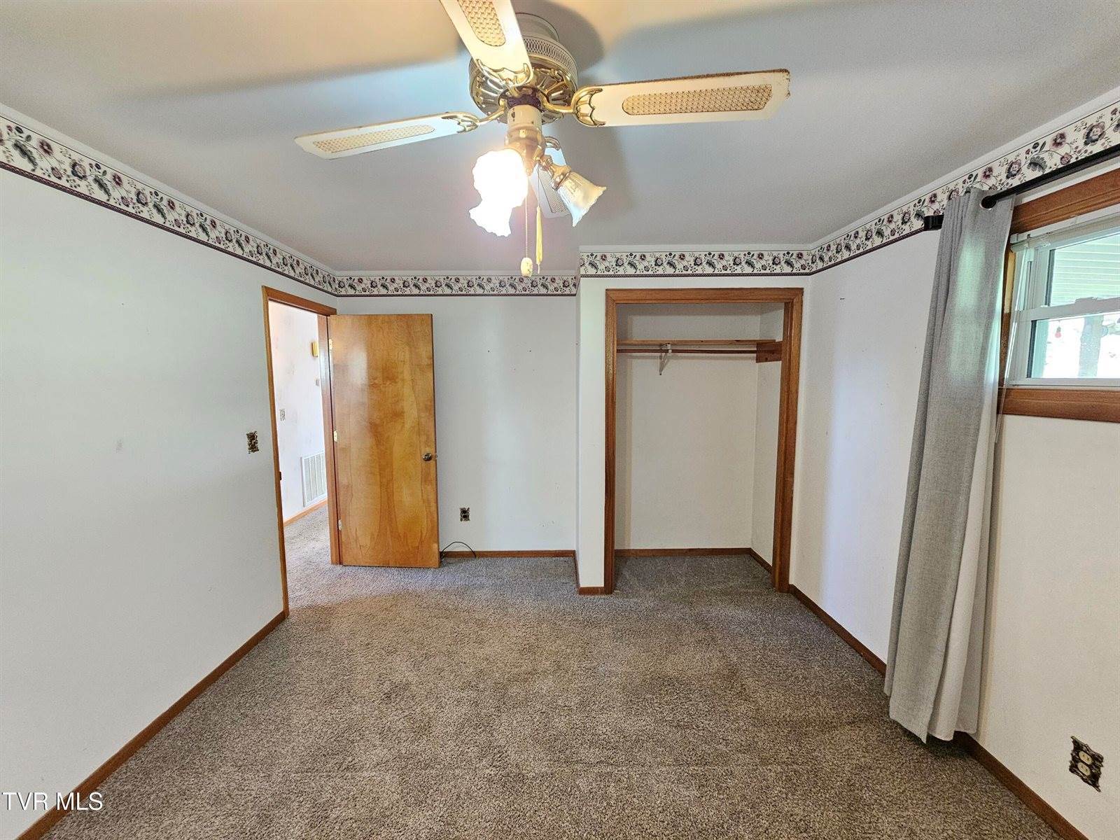 454 Shadowtown Road, Blountville, TN 37617