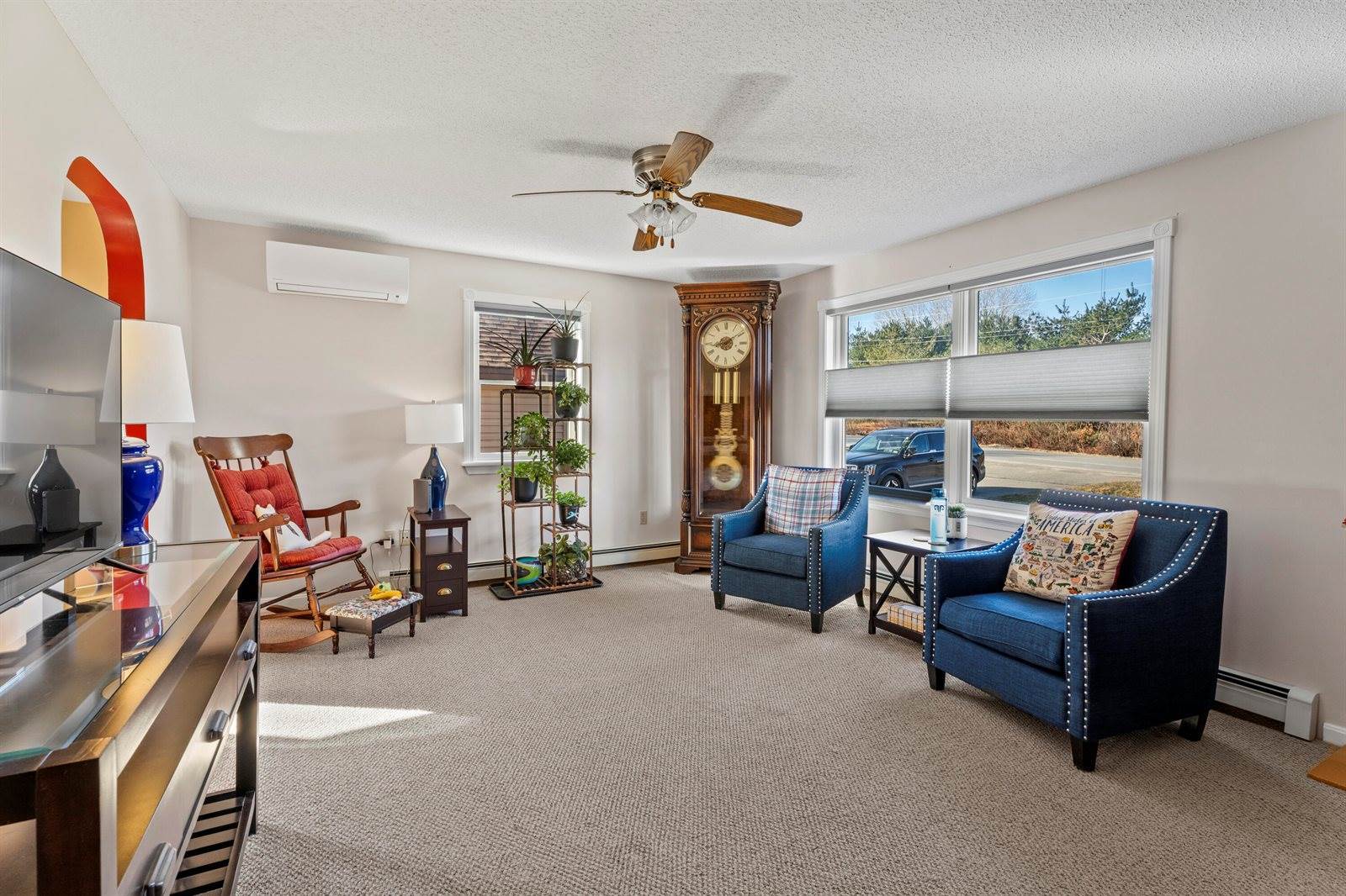 24 Vista Way, Glenburn, ME 04401
