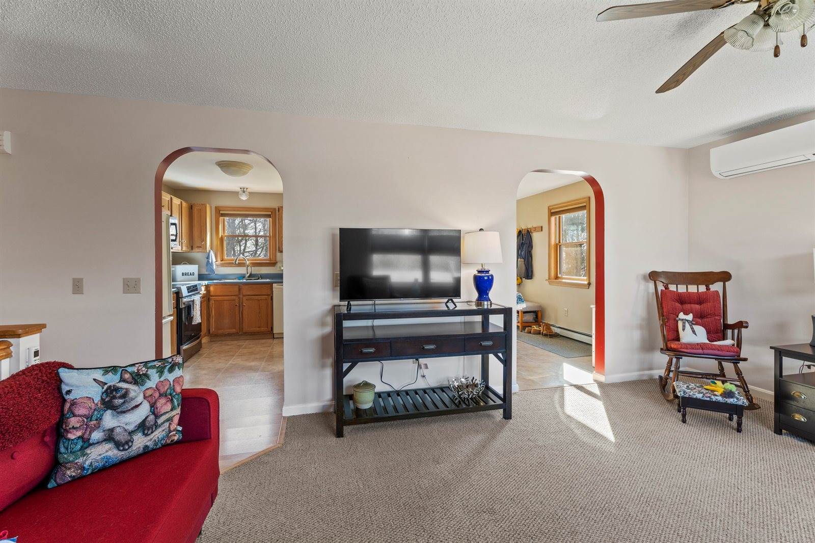 24 Vista Way, Glenburn, ME 04401
