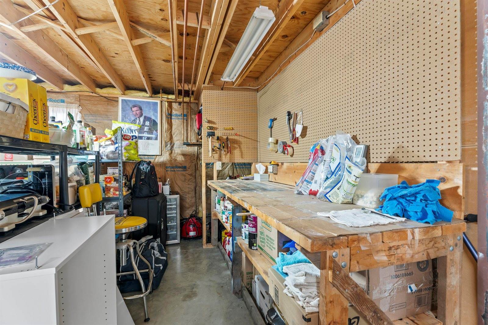 24 Vista Way, Glenburn, ME 04401
