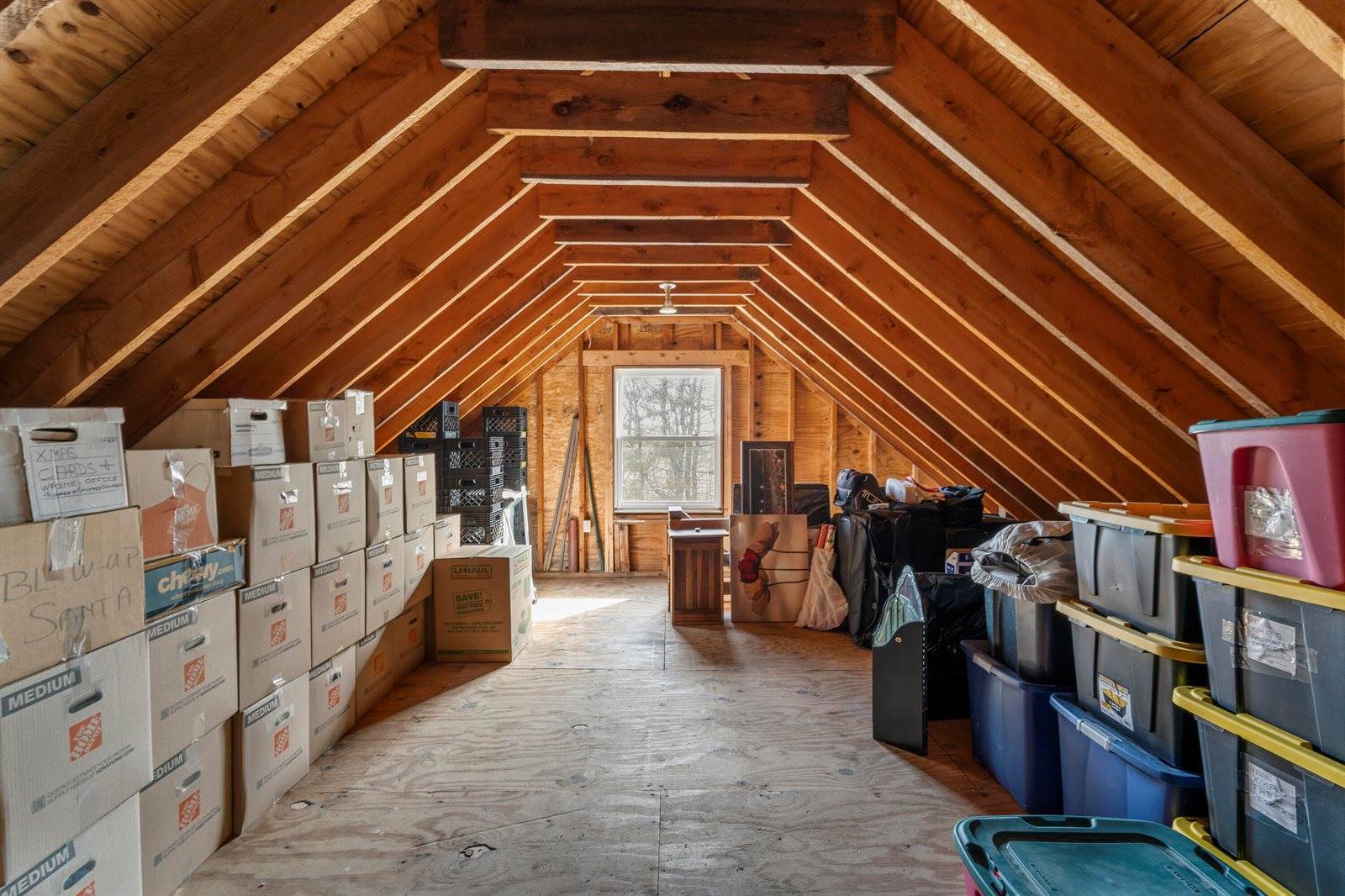 24 Vista Way, Glenburn, ME 04401