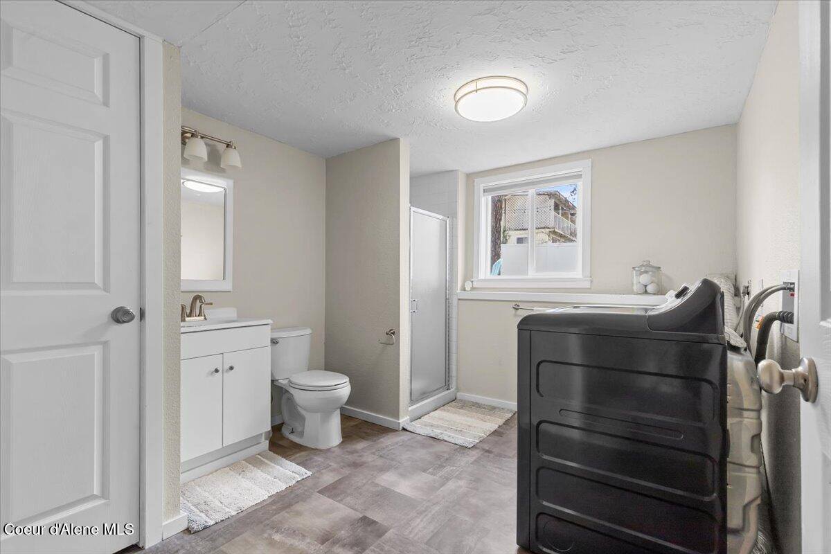 106 North Ridgewood Dr, Post Falls, ID 83854