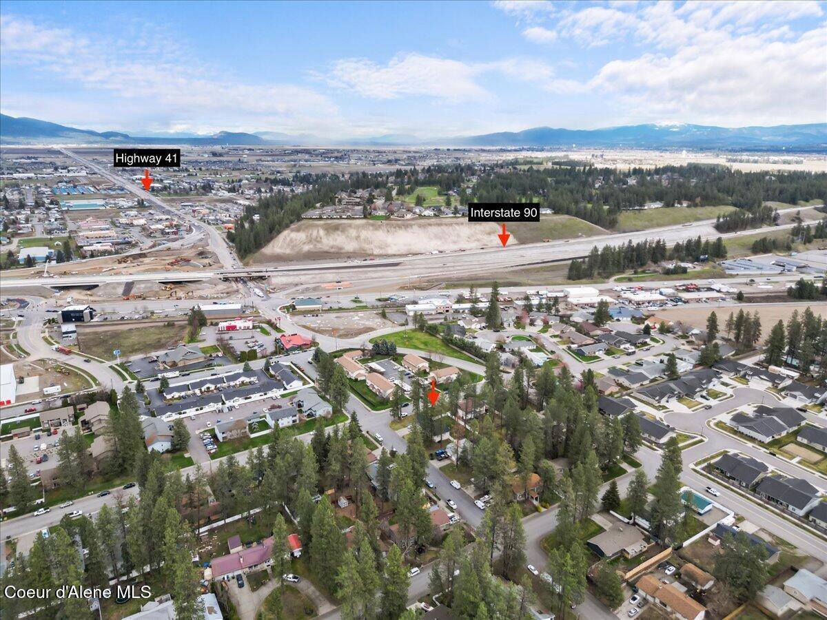 106 North Ridgewood Dr, Post Falls, ID 83854