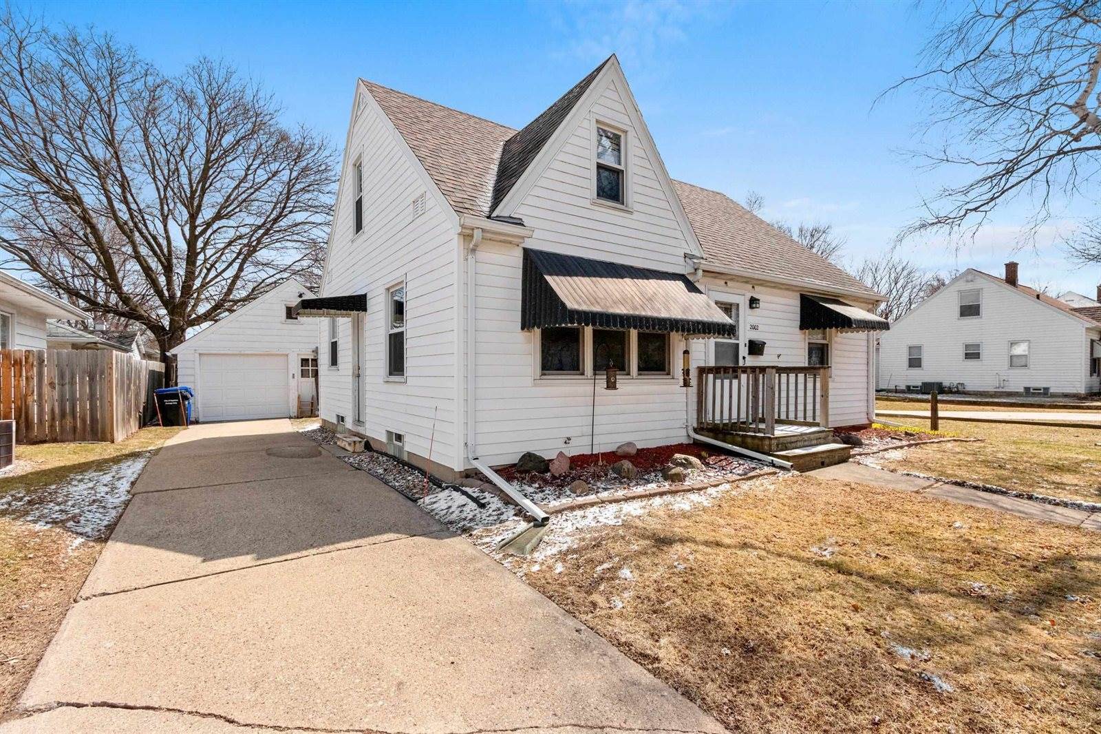 2002 North Clark Street, Appleton, WI 54911