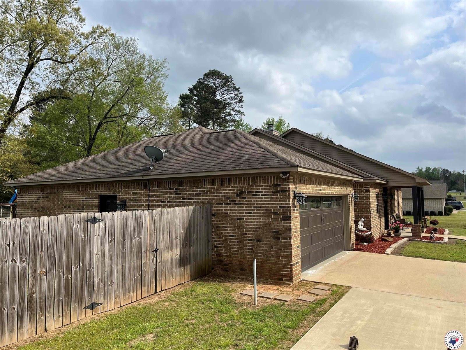 23 Red Springs Rd, Texarkana, TX 75501