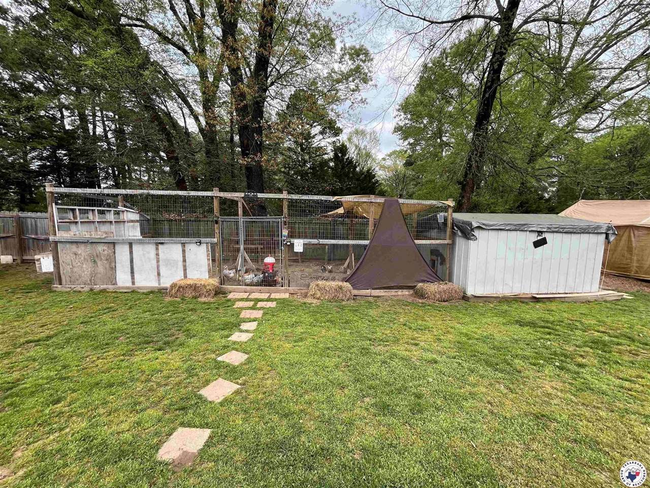 23 Red Springs Rd, Texarkana, TX 75501