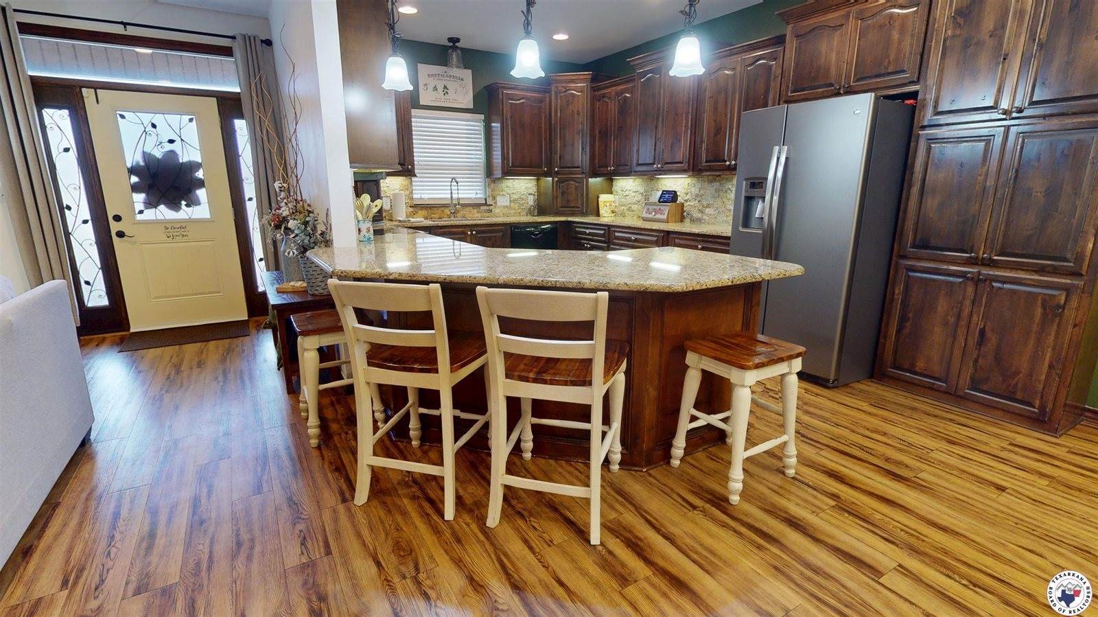 23 Red Springs Rd, Texarkana, TX 75501