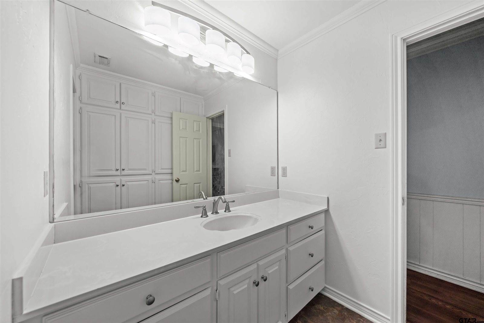 1261 Luann Lane, Tyler, TX 75703