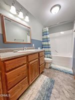 7119 Rock Creek Road, Bismarck, ND 58503