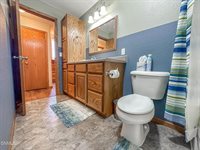 7119 Rock Creek Road, Bismarck, ND 58503