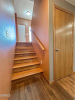 7119 Rock Creek Road, Bismarck, ND 58503