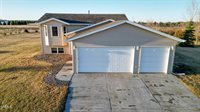 7119 Rock Creek Road, Bismarck, ND 58503