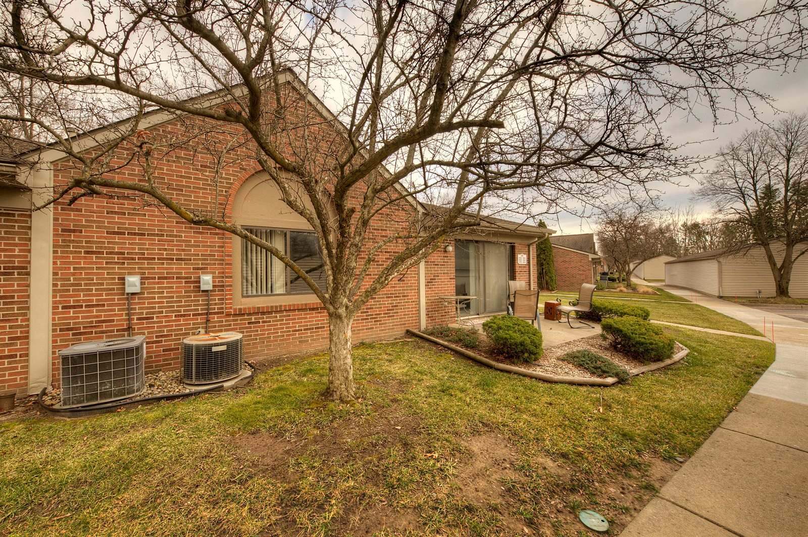 400 Spring Brooke Drive, BrightonCity_Livingston, MI 48116