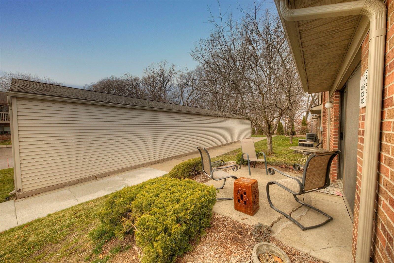 400 Spring Brooke Drive, BrightonCity_Livingston, MI 48116