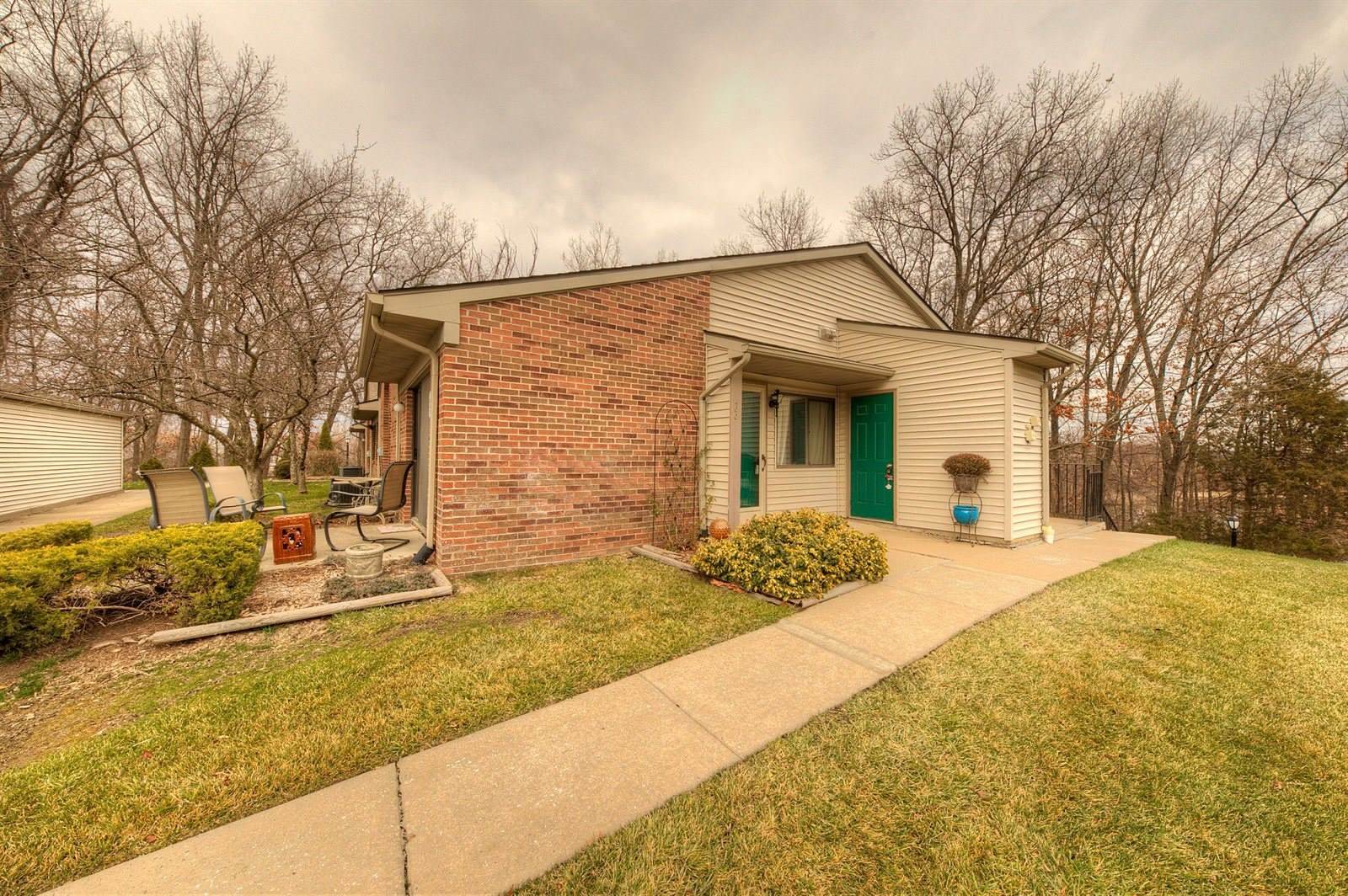 400 Spring Brooke Drive, BrightonCity_Livingston, MI 48116