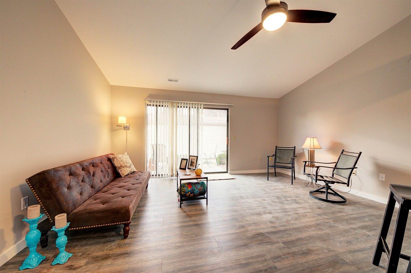 400 Spring Brooke Drive, BrightonCity_Livingston, MI 48116