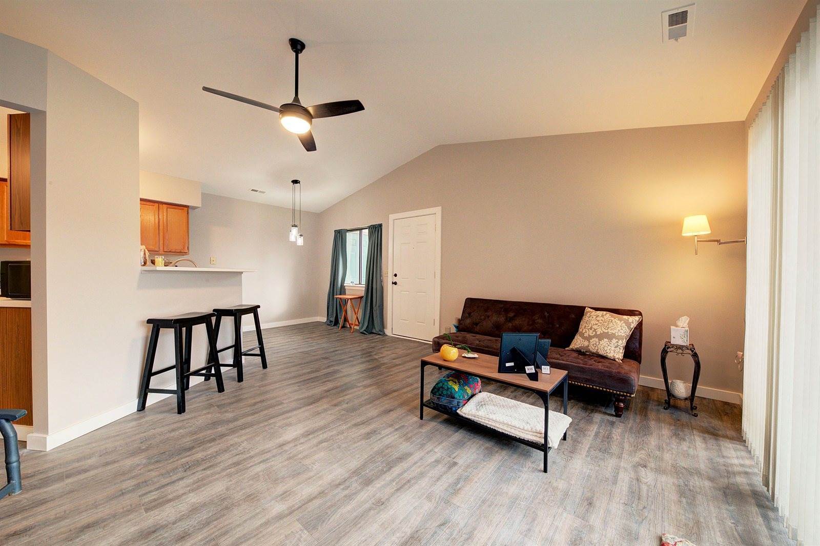 400 Spring Brooke Drive, BrightonCity_Livingston, MI 48116