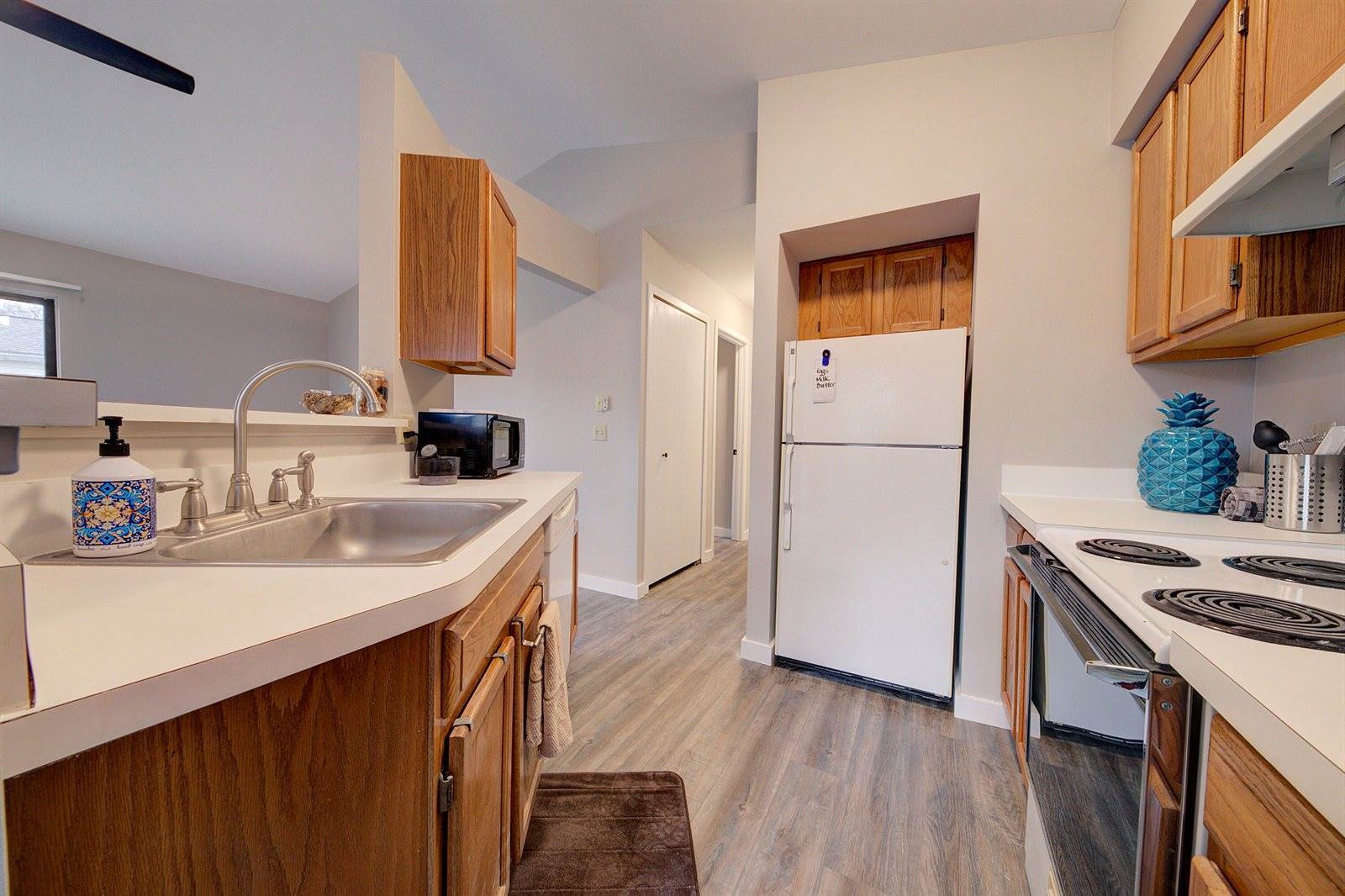 400 Spring Brooke Drive, BrightonCity_Livingston, MI 48116