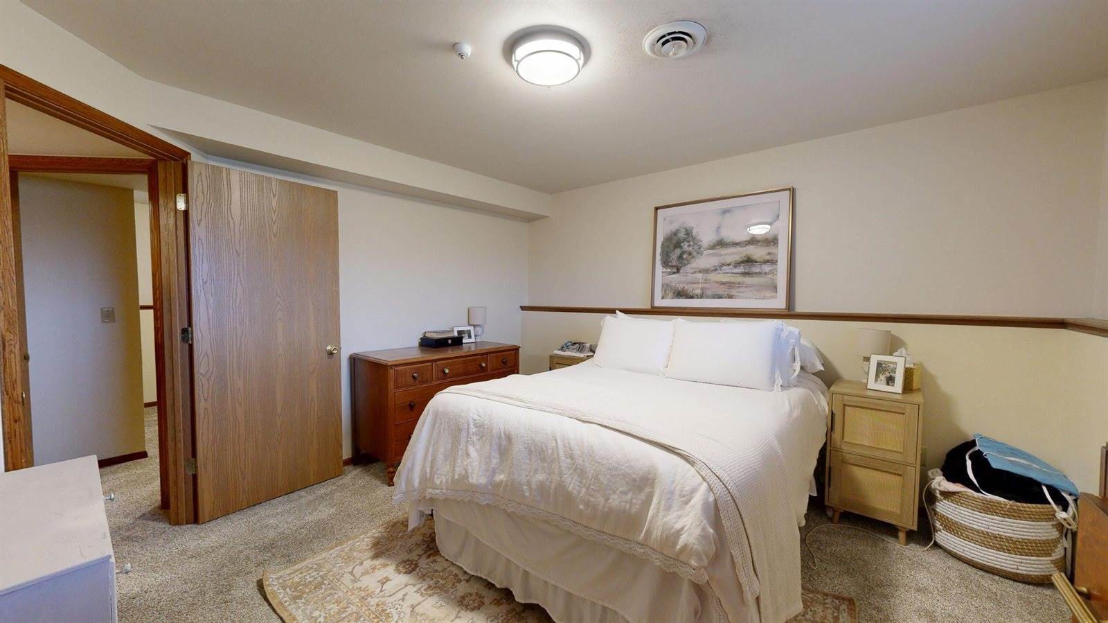 E7911 Green Acres Rd, Viroqua, WI 54665