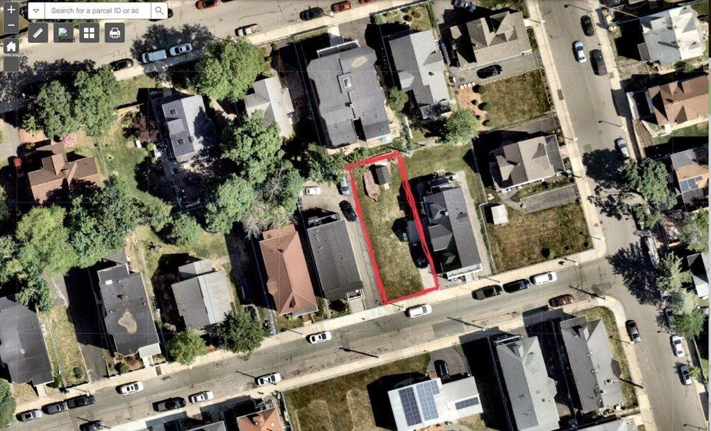 7 Browning Ave, Boston, MA 02124