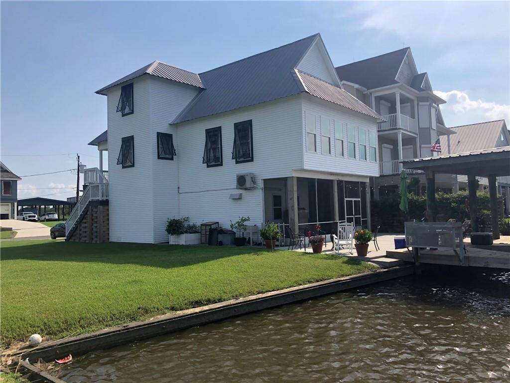 102 Timber Canal Lane, Myrtle Grove, LA 70083