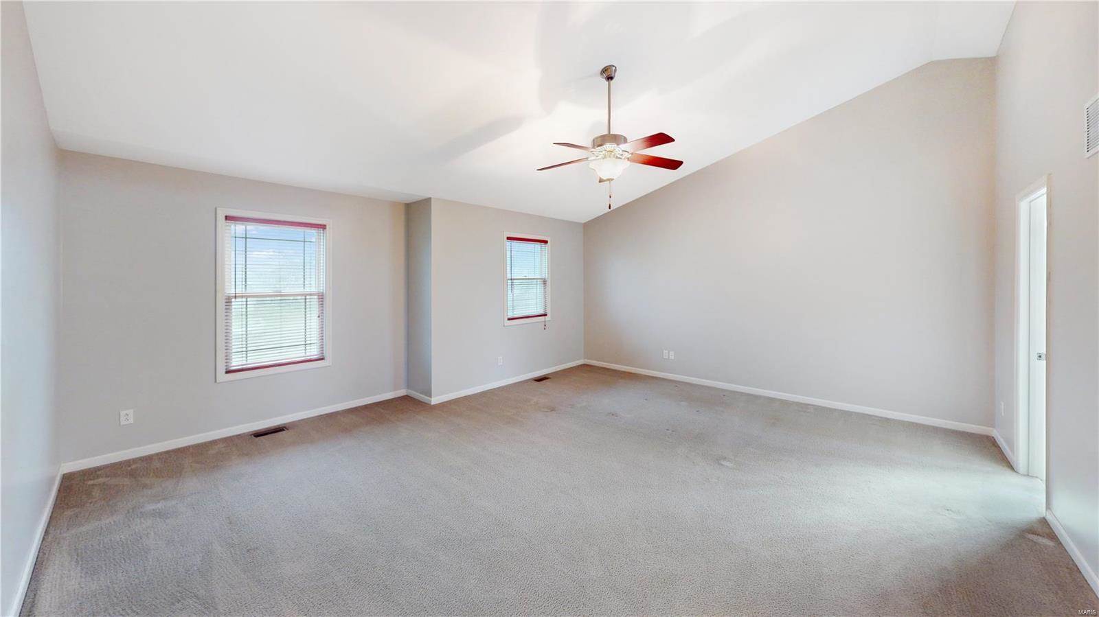 1100 Beechcraft Boulevard, Mascoutah, IL 62258