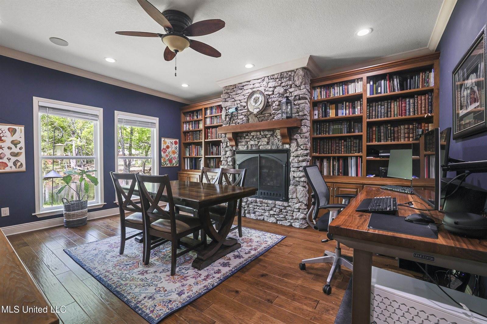 3823 Versailles Court, Ocean Springs, MS 39564