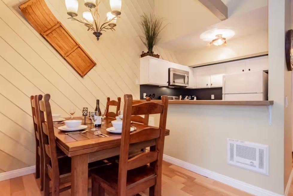 1629 Majestic Pines Drive #30, Mammoth Lakes, CA 93546