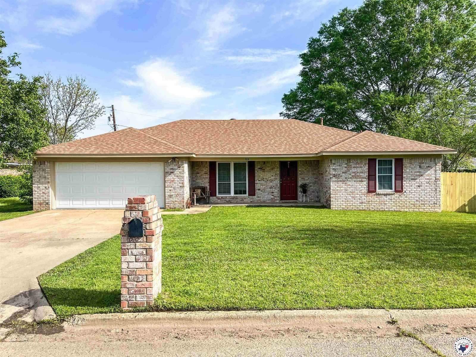 104 David Drive, New Boston, TX 75570