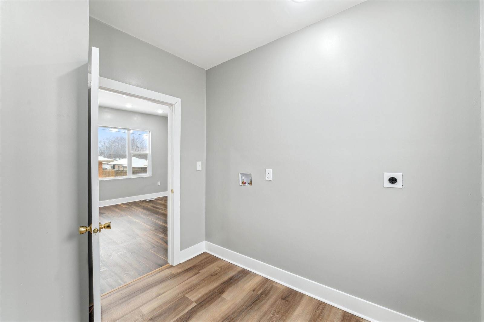 1412 Michigan Ave, South Milwaukee, WI 53172