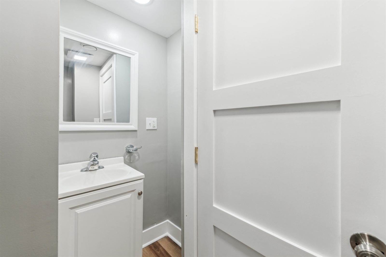 1412 Michigan Ave, South Milwaukee, WI 53172
