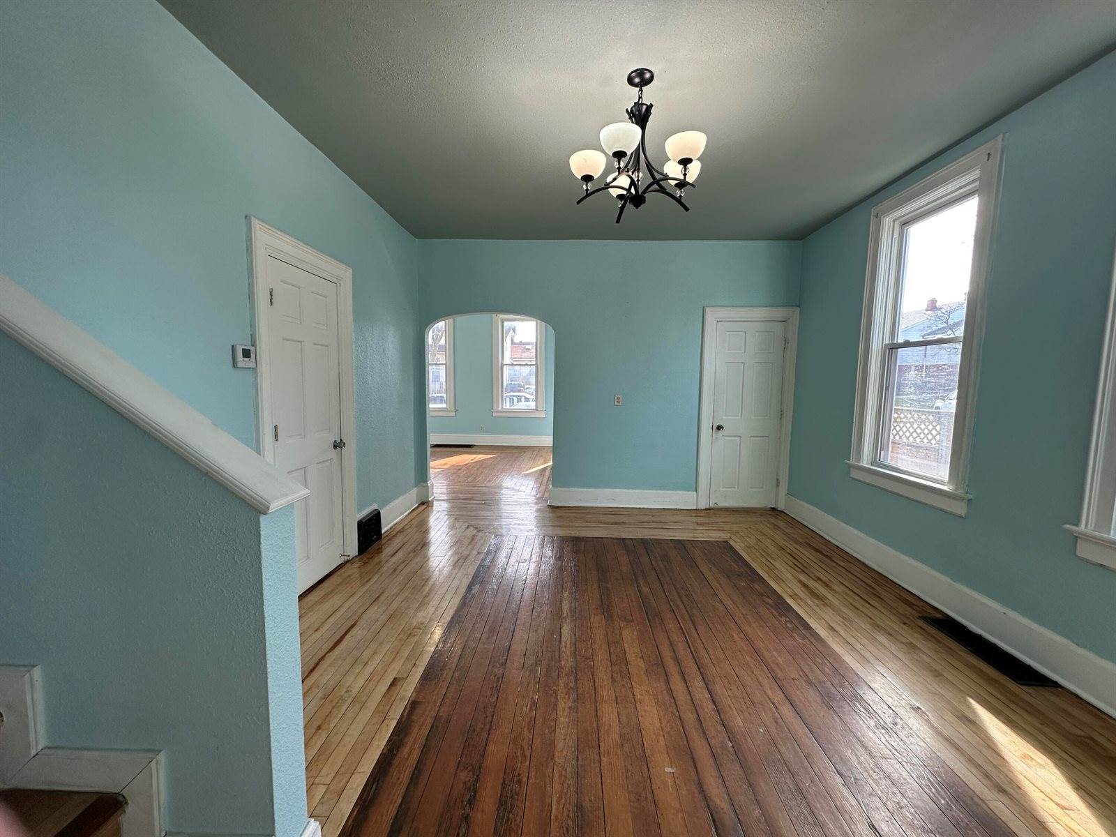 1217 South 10th St, Milwaukee, WI 53204